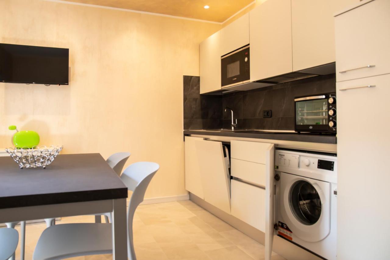 Flower Apartments บาร์โดลิโน ภายนอก รูปภาพ